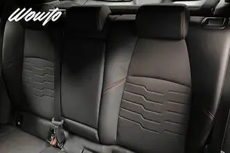 Toyota Corolla, 1.8, 90 kW, гибрид, автомат, полный привод