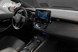 Toyota Corolla, 1.8, 90 kW, гибрид, автомат, полный привод