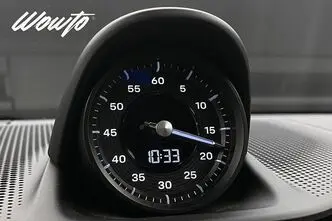 Porsche Taycan, 420 kW, электричество, автомат, полный привод