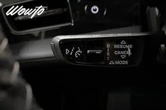 Porsche Taycan, 420 kW, электричество, автомат, полный привод