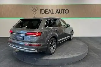 Audi Q7, 3.0, 210 kW, гибрид, автомат, полный привод