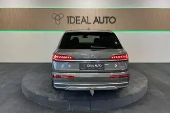 Audi Q7, 3.0, 210 kW, гибрид, автомат, полный привод