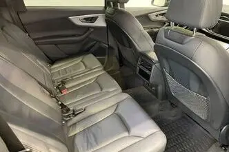 Audi Q7, 3.0, 210 kW, гибрид, автомат, полный привод