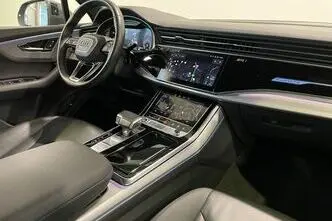 Audi Q7, 3.0, 210 kW, гибрид, автомат, полный привод