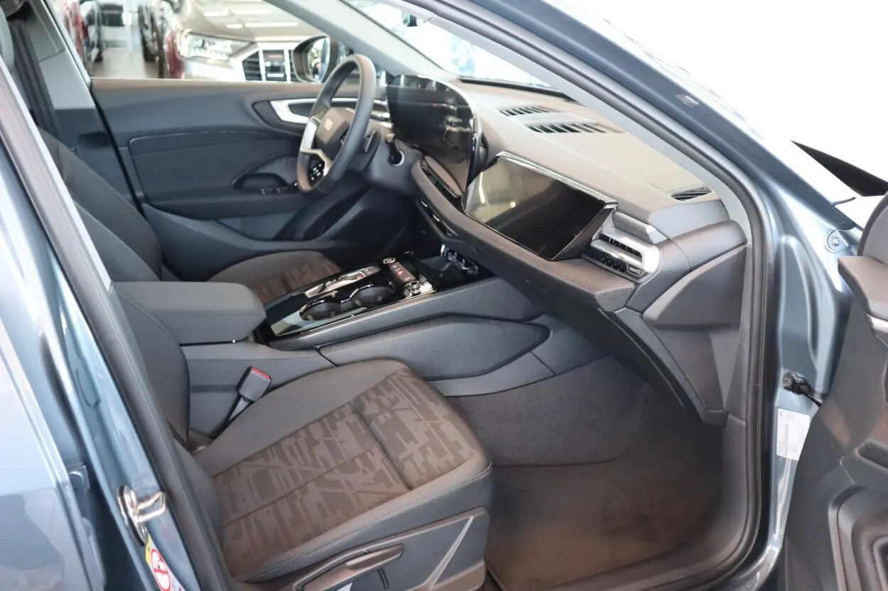 Audi A5, 2.0, 110 kW, бензин, автомат, передний привод