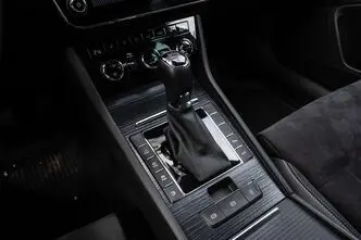 Škoda Superb, 1.4, 160 kW, подключаемый гибрид, автомат, передний привод
