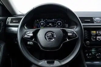 Škoda Superb, 1.4, 160 kW, подключаемый гибрид, автомат, передний привод