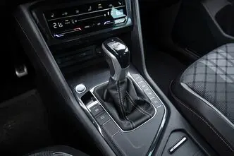 Volkswagen Tiguan, 1.4, 180 kW, bensiin, automaat, esivedu