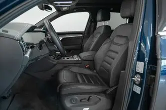 Volkswagen Touareg, 3.0, 250 kW, подключаемый гибрид, автомат, полный привод