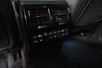 Volkswagen Touareg, 3.0, 250 kW, подключаемый гибрид, автомат, полный привод