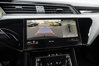 Audi e-tron, 300 kW, elekter, automaat, nelikvedu