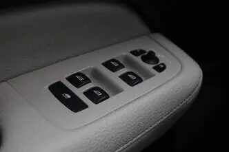 Volvo V60, 2.0, 110 kW, diisel, automaat, esivedu
