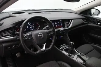 Opel Insignia, 1.6, 100 kW, diesel, manual, front-wheel drive