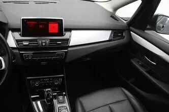 BMW 218, 1.5, 100 kW, бензин, автомат, передний привод