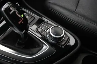 BMW 218, 1.5, 100 kW, бензин, автомат, передний привод