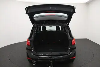 BMW 218, 1.5, 100 kW, бензин, автомат, передний привод