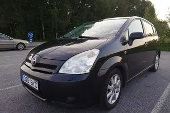 Toyota Corolla Verso, 2.2, 100 kW, дизель, механическая, передний привод