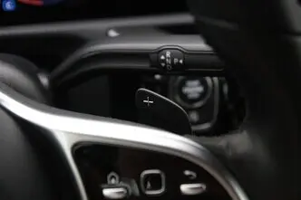 Mercedes-Benz CLA 180, 1.3, 100 kW, бензин, автомат, передний привод
