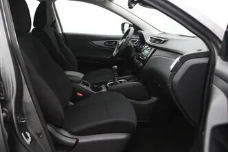 Nissan Qashqai, 1.3, 103 kW, бензин, механическая, передний привод