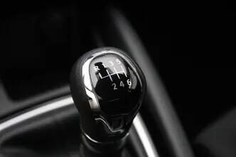 Nissan Qashqai, 1.3, 103 kW, бензин, механическая, передний привод