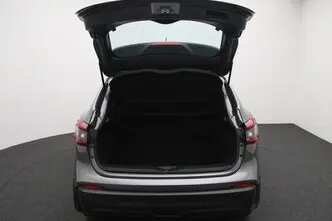 Nissan Qashqai, 1.3, 103 kW, бензин, механическая, передний привод