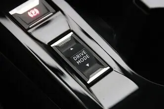 Peugeot 2008, 1.5, 81 kW, дизель, механическая, передний привод