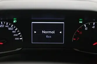 Peugeot 2008, 1.5, 81 kW, дизель, механическая, передний привод