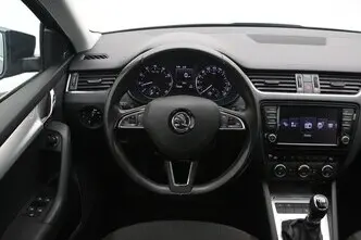 Škoda Octavia, 1.2, 81 kW, petrol, manual, front-wheel drive