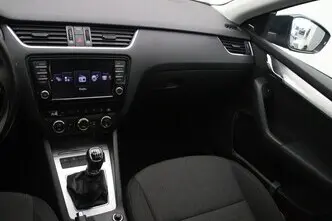 Škoda Octavia, 1.2, 81 kW, petrol, manual, front-wheel drive