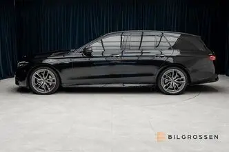 Mercedes-Benz AMG, 3.0, 320 kW, petrol, automatic, four-wheel drive