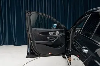 Mercedes-Benz AMG, 3.0, 320 kW, petrol, automatic, four-wheel drive