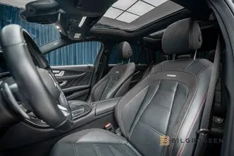 Mercedes-Benz AMG, 3.0, 320 kW, petrol, automatic, four-wheel drive
