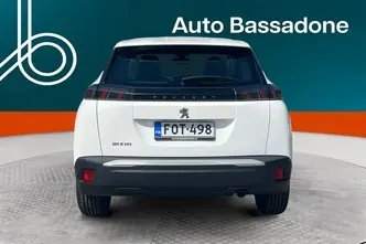 Peugeot 2008, 1.2, 74 kW, бензин, механическая, передний привод