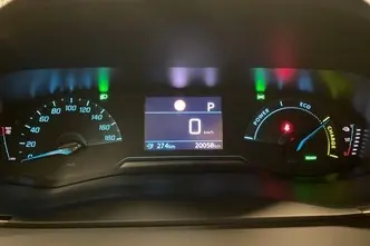 Peugeot 2008, 100 kW, электричество, автомат, передний привод