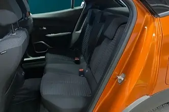 Peugeot 2008, 100 kW, электричество, автомат, передний привод