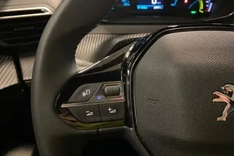 Peugeot 2008, 100 kW, электричество, автомат, передний привод