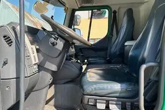 Volvo FL250 4x2 EURO 6 SIDE OPEN BOX, 188 kW, diesel, automatic