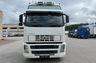 Volvo FH440, 12.8, 324 kW, дизель, механическая, задний привод