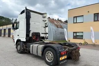 Volvo FH440, 12.8, 324 kW, дизель, механическая, задний привод