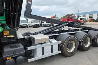 Mercedes-Benz Arocs 3253 8X4*4 Fassi F295, 12.8, 390 kW, дизель, задний привод