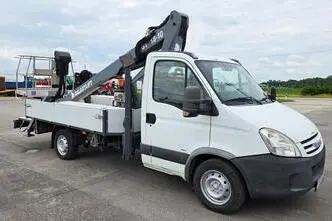 Iveco Daily, 2.3, 85 kW, diisel, manuaal, tagavedu