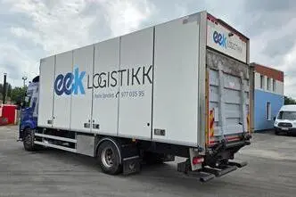 Volvo FM330 4X2, 250 kW, diesel, automatic