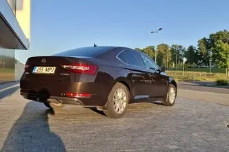 Škoda Superb, 1.8, 132 kW, bensiin, automaat, esivedu
