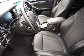 BMW X3, 2.0, 140 kW, hybrid, automatic, four-wheel drive