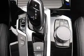 BMW X3, 2.0, 140 kW, hybrid, automatic, four-wheel drive