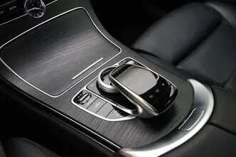 Mercedes-Benz C 350, 2.0, 155 kW, plug-in hybrid, automatic, rear-wheel drive