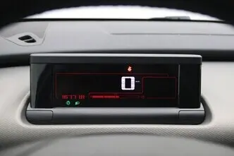 Citroën C4 Cactus, 1.6, 73 kW, diesel, manual, front-wheel drive