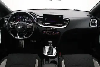 Kia cee'd / Ceed, 1.5, 118 kW, гибрид, автомат, передний привод
