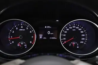 Kia cee'd / Ceed, 1.5, 118 kW, гибрид, автомат, передний привод