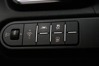 Kia cee'd / Ceed, 1.5, 118 kW, гибрид, автомат, передний привод
